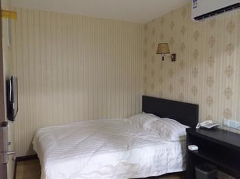 Qingdao Baifusheng Business Hotel 外观 照片